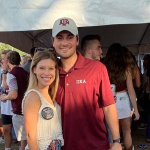 Meet your Posher, Madison